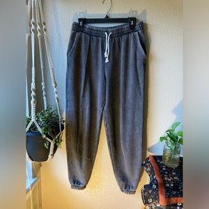 SO Women’s Charcoal Jogger Pants